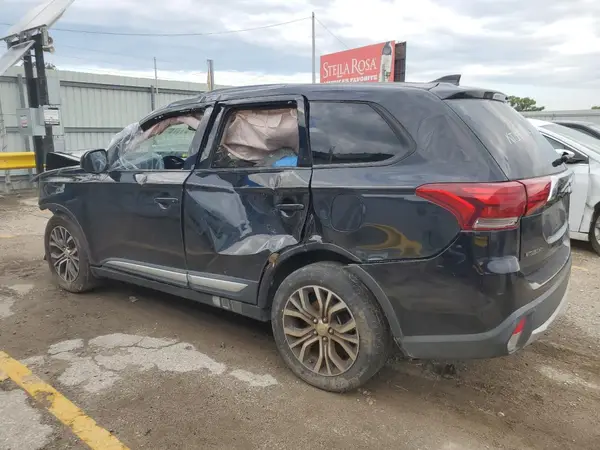 JA4AD2A37HZ050960 2017 MITSUBISHI OUTLANDER - Image 2