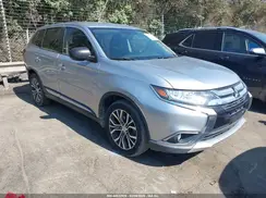 JA4AD2A37HZ057519 2017 MITSUBISHI OUTLANDER