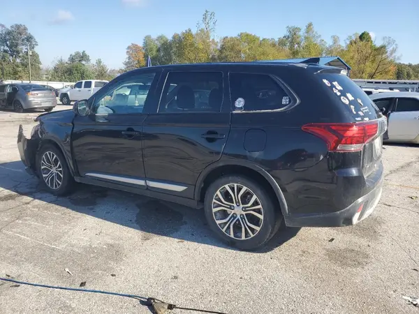 JA4AD2A37JZ007211 2018 MITSUBISHI OUTLANDER - Image 2