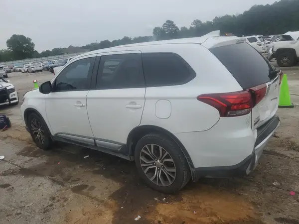 JA4AD2A37JZ012652 2018 MITSUBISHI OUTLANDER - Image 2
