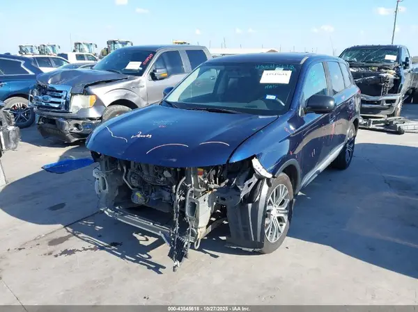 JA4AD2A37JZ038667 2018 MITSUBISHI OUTLANDER - Image 2