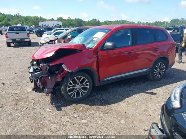 JA4AD2A37JZ042816 2018 MITSUBISHI OUTLANDER - Image 2