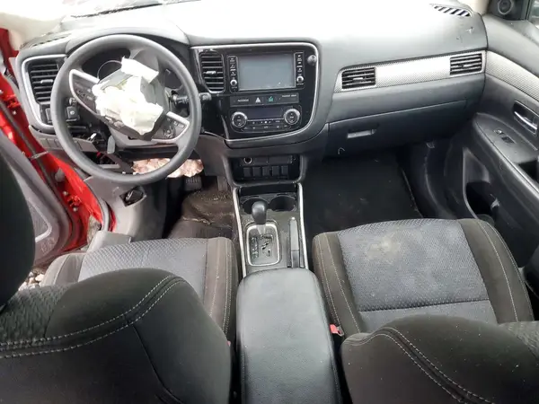 JA4AD2A37JZ052360 2018 MITSUBISHI OUTLANDER - Image 8