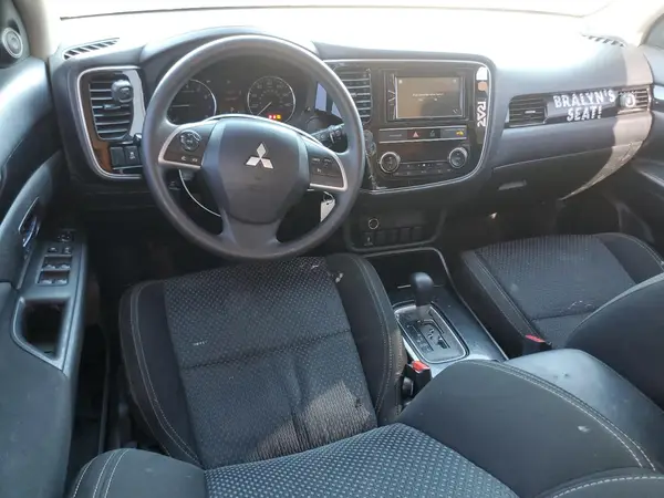 JA4AD2A37KJ000145 2019 MITSUBISHI OUTLANDER - Image 8
