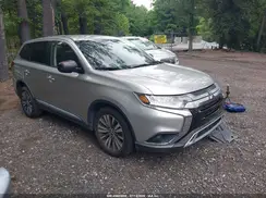 JA4AD2A37KZ011759 2019 MITSUBISHI OUTLANDER