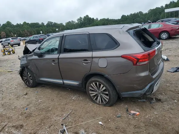 JA4AD2A37KZ015908 2019 MITSUBISHI OUTLANDER - Image 2