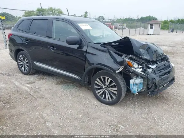JA4AD2A37KZ049167 2019 MITSUBISHI OUTLANDER - Image 1