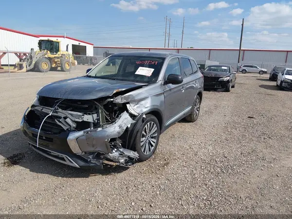 JA4AD2A37KZ051386 2019 MITSUBISHI OUTLANDER - Image 2