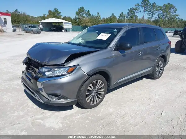 JA4AD2A37LJ001216 2020 MITSUBISHI OUTLANDER - Image 2