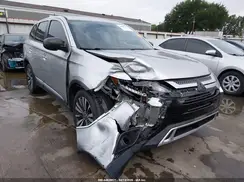 JA4AD2A37LZ006871 2020 MITSUBISHI OUTLANDER