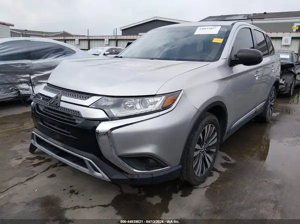 JA4AD2A37LZ006871 2020 MITSUBISHI OUTLANDER - Image 2