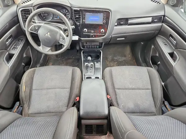 JA4AD2A37LZ008698 2020 MITSUBISHI OUTLANDER - Image 8