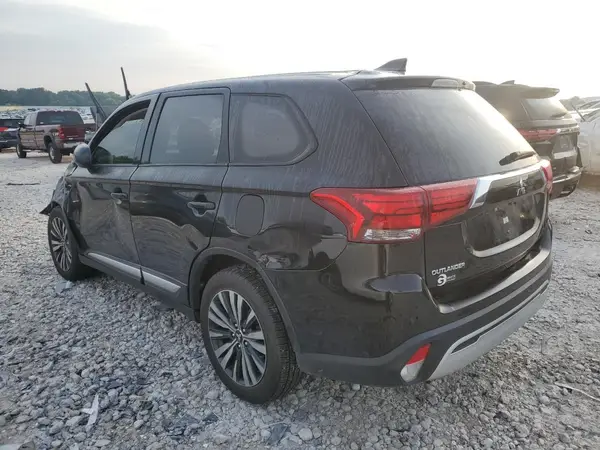 JA4AD2A37LZ014162 2020 MITSUBISHI OUTLANDER - Image 2