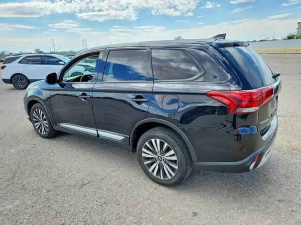 JA4AD2A37LZ047999 2020 MITSUBISHI OUTLANDER - Image 2