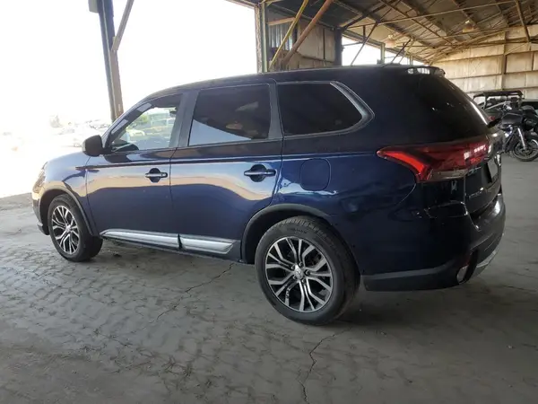 JA4AD2A38GZ010806 2016 MITSUBISHI OUTLANDER - Image 2