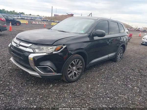 JA4AD2A38GZ039464 2016 MITSUBISHI OUTLANDER - Image 2