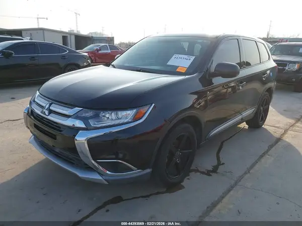JA4AD2A38GZ050576 2016 MITSUBISHI OUTLANDER - Image 2