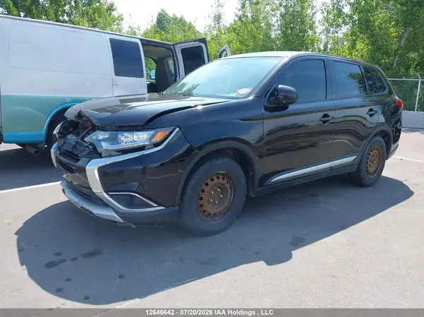 JA4AD2A38GZ607230 2016 MITSUBISHI OUTLANDER - Image 2