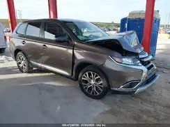 JA4AD2A38HZ010404 2017 MITSUBISHI OUTLANDER