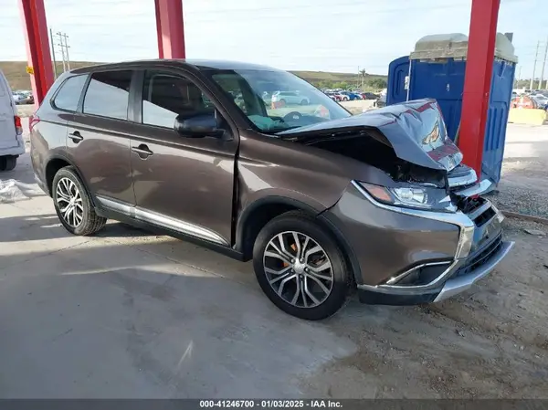 JA4AD2A38HZ010404 2017 MITSUBISHI OUTLANDER - Image 1