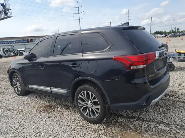 JA4AD2A38HZ060896 2017 MITSUBISHI OUTLANDER - Image 2