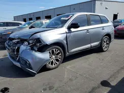 JA4AD2A38JZ012725 2018 MITSUBISHI OUTLANDER