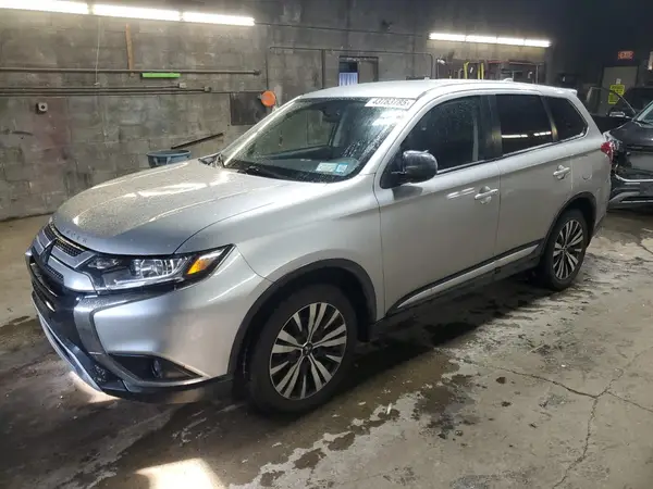 JA4AD2A38KZ003105 2019 MITSUBISHI OUTLANDER - Image 1