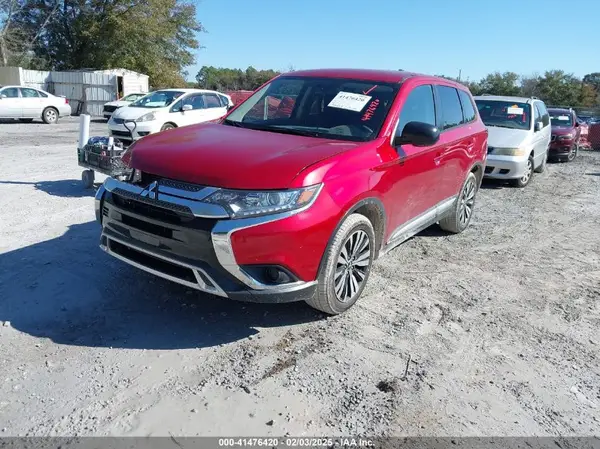 JA4AD2A38KZ003511 2019 MITSUBISHI OUTLANDER - Image 2