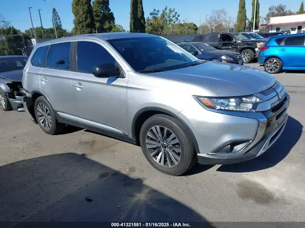 JA4AD2A38KZ009406 2019 MITSUBISHI OUTLANDER - Image 1