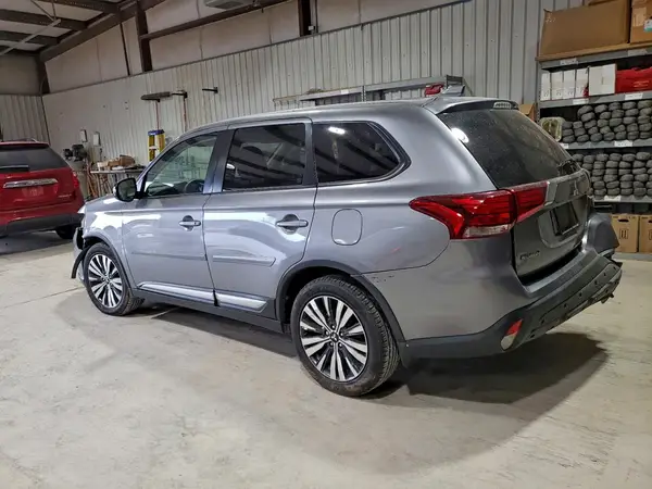 JA4AD2A38KZ012984 2019 MITSUBISHI OUTLANDER - Image 2