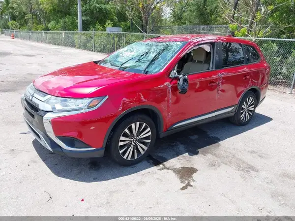 JA4AD2A38KZ025556 2019 MITSUBISHI OUTLANDER - Image 2