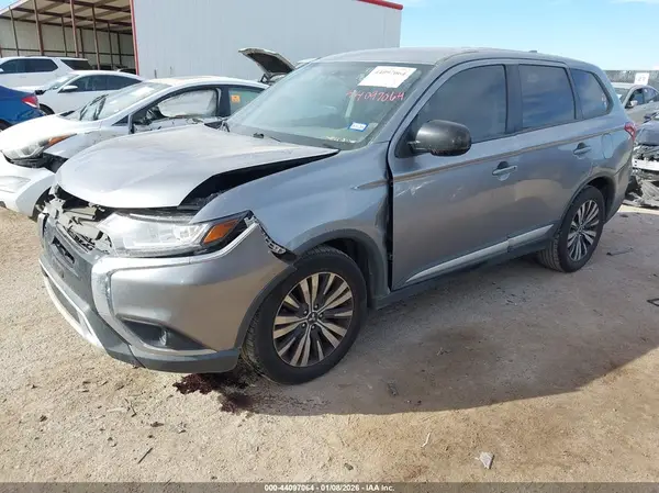 JA4AD2A38KZ053180 2019 MITSUBISHI OUTLANDER - Image 2