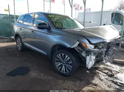 JA4AD2A38KZ055561 2019 MITSUBISHI OUTLANDER