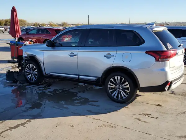 JA4AD2A38LZ003798 2020 MITSUBISHI OUTLANDER - Image 2
