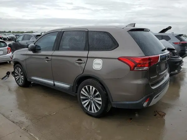 JA4AD2A38LZ005180 2020 MITSUBISHI OUTLANDER - Image 2