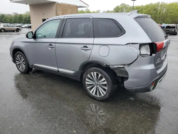 JA4AD2A38LZ006510 2020 MITSUBISHI OUTLANDER - Image 2