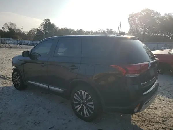 JA4AD2A38LZ018463 2020 MITSUBISHI OUTLANDER - Image 2
