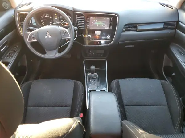 JA4AD2A38LZ034470 2020 MITSUBISHI OUTLANDER - Image 8