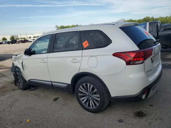 JA4AD2A38LZ045968 2020 MITSUBISHI OUTLANDER - Image 2