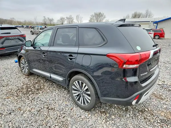 JA4AD2A38LZ046733 2020 MITSUBISHI OUTLANDER - Image 2