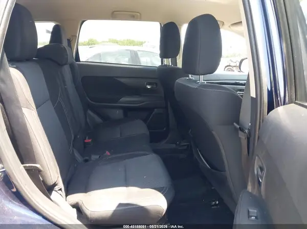 JA4AD2A38LZ047526 2020 MITSUBISHI OUTLANDER - Image 8
