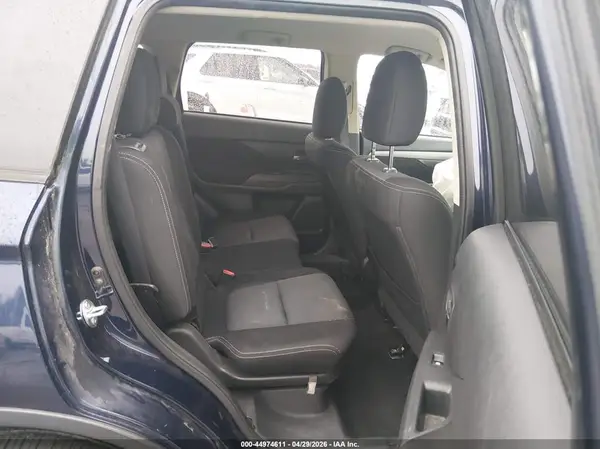 JA4AD2A39GZ008143 2016 MITSUBISHI OUTLANDER - Image 8