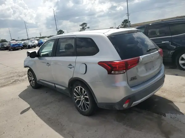 JA4AD2A39GZ011172 2016 MITSUBISHI OUTLANDER - Image 2