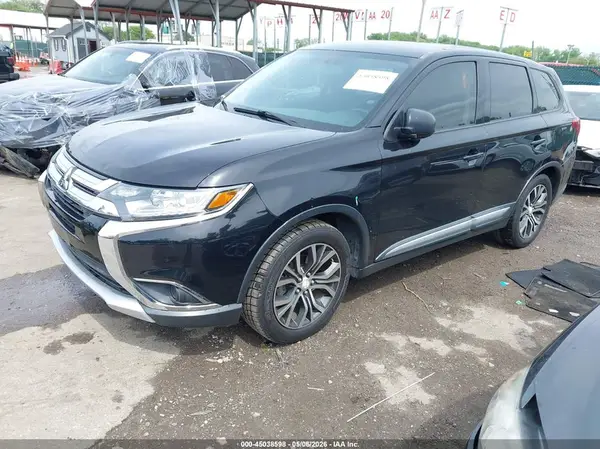 JA4AD2A39GZ037884 2016 MITSUBISHI OUTLANDER - Image 2
