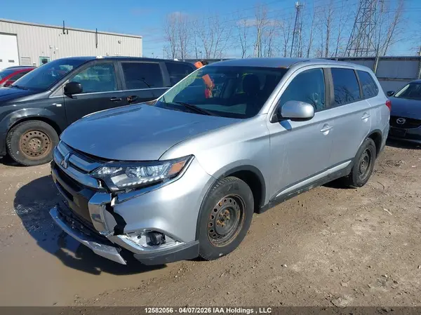 JA4AD2A39GZ608645 2016 MITSUBISHI OUTLANDER - Image 2