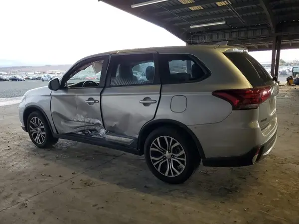 JA4AD2A39HZ027194 2017 MITSUBISHI OUTLANDER - Image 2