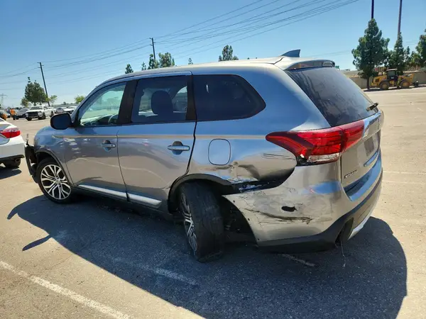 JA4AD2A39HZ040740 2017 MITSUBISHI OUTLANDER - Image 2