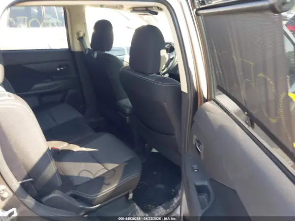 JA4AD2A39HZ066352 2017 MITSUBISHI OUTLANDER - Image 8