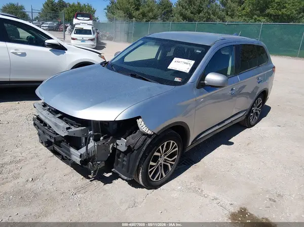 JA4AD2A39HZ069977 2017 MITSUBISHI OUTLANDER - Image 2