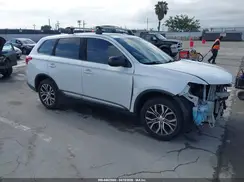 JA4AD2A39JZ049783 2018 MITSUBISHI OUTLANDER